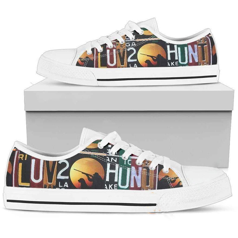 Love To Hunt Low Top Shoes