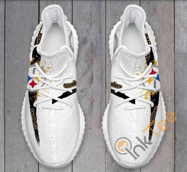 Pittsburgh Steelers Men Running Yeezy Boost